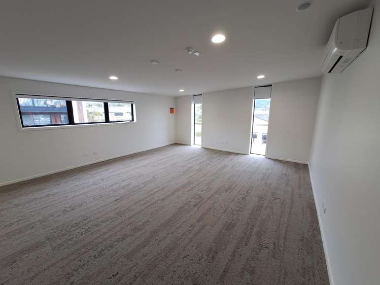 1155 South Road Oakura_1