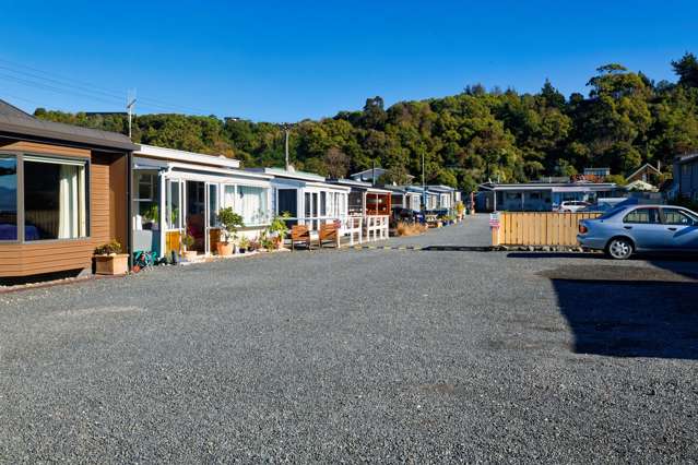 2/132 Esplanade Kaikoura_4