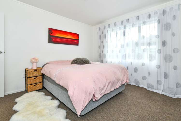 19 Hazeldene Place Opaheke_12