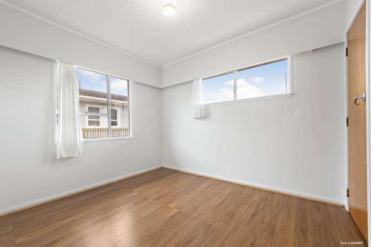 7/1221 New North Road_4