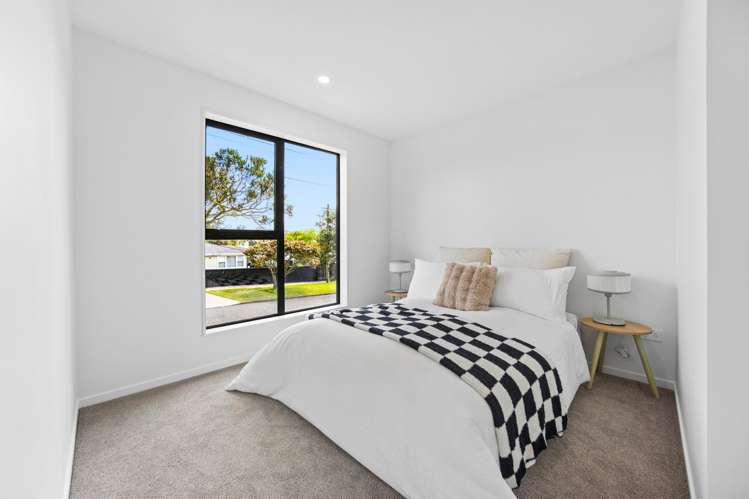 1/8 Connell Street Blockhouse Bay_12