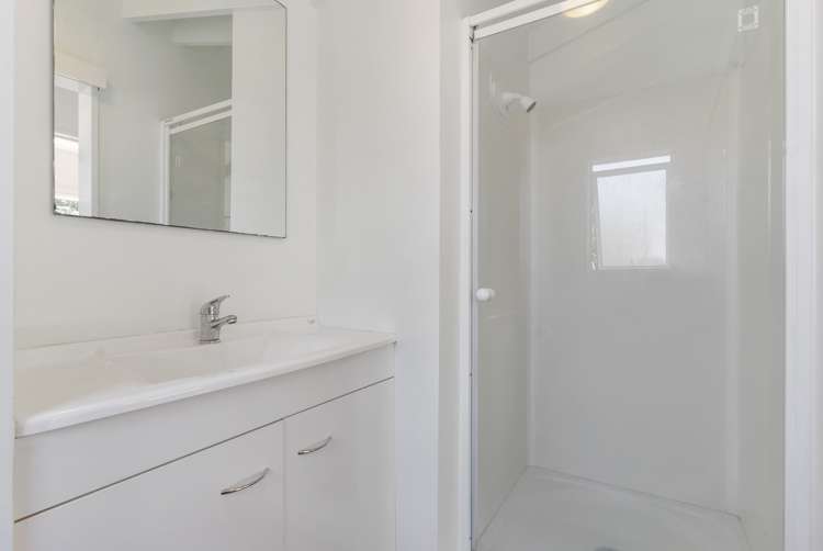 24 Ragley Street Titirangi_17