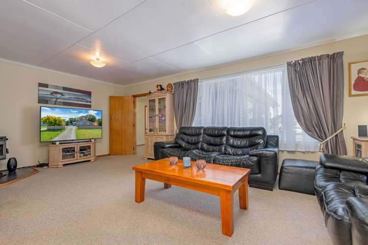 8 Hulke Street Foxton_5