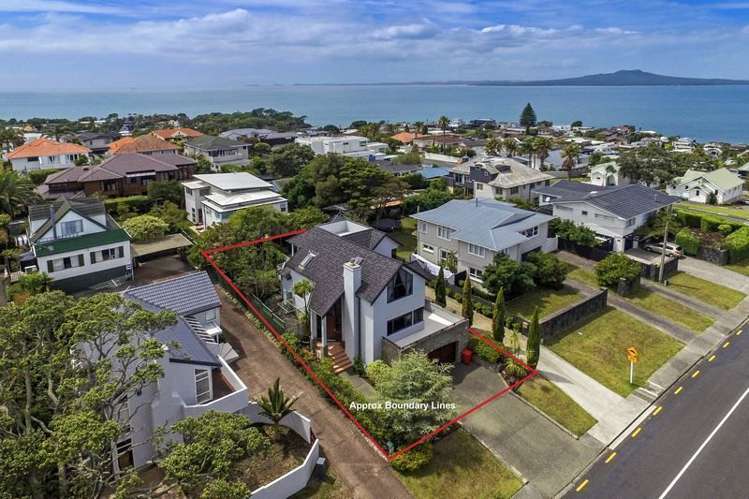 43 Seaview Road Castor Bay_1