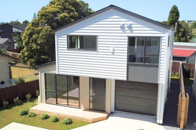 Brand New Modern Living