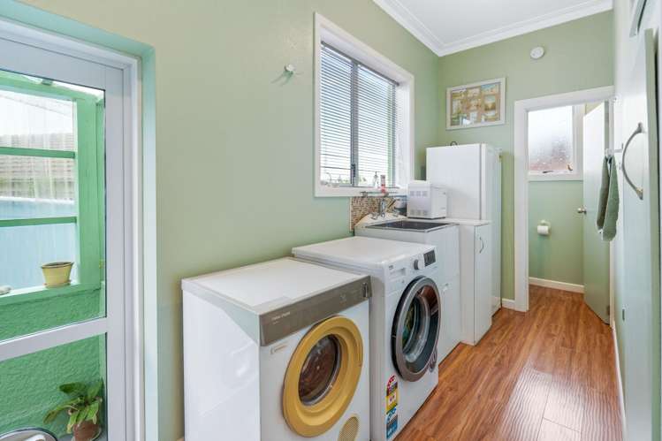 35 Scobie Road Waverley_19