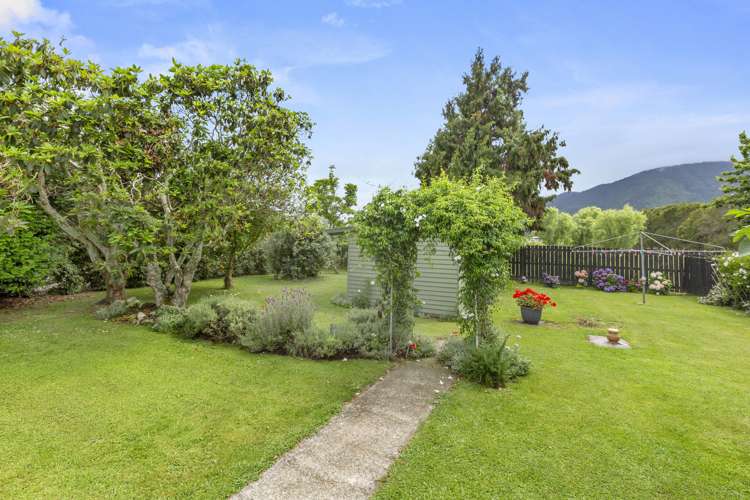 68 Bossons Road Te Aroha_16