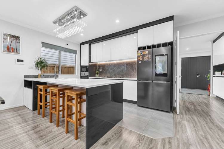 15 Uru Drive Flat Bush_6