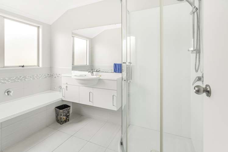 68 Sunnyhills Avenue Glenview_15