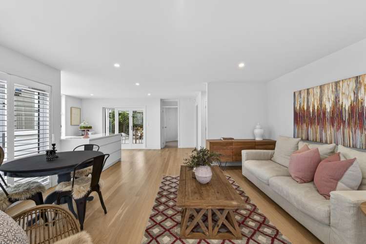 2/13 Walton Street Remuera_9