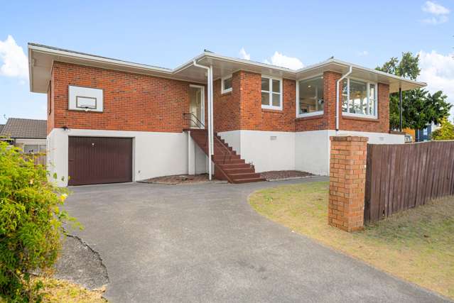 90 Golf Road New Lynn_2