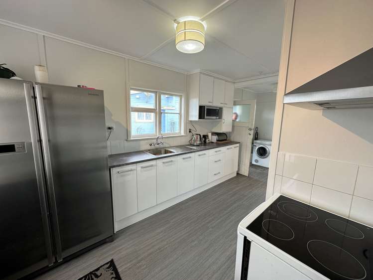 24 Torphin Crescent Tokoroa_7