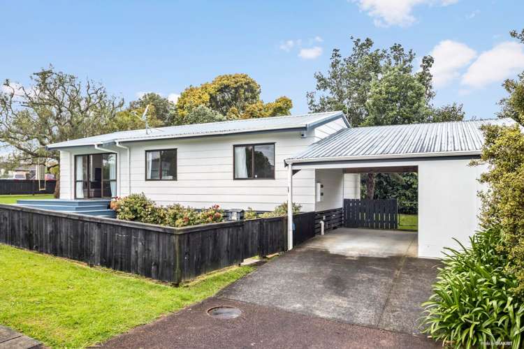 1/2 Hughes Terrace Te Atatu Peninsula_0