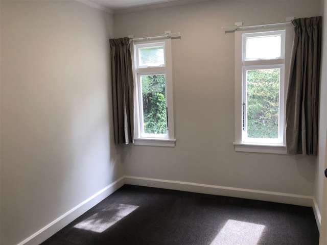 2/8 Gurr Place Aramoho_1