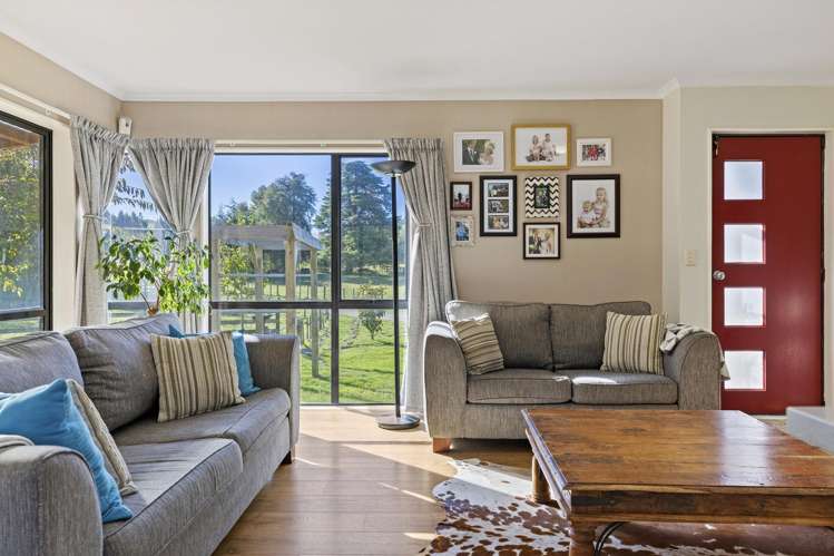 2/504 Mapara Road Acacia Bay_8