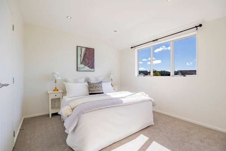 9/11 Hatfield Place Albany Heights_12