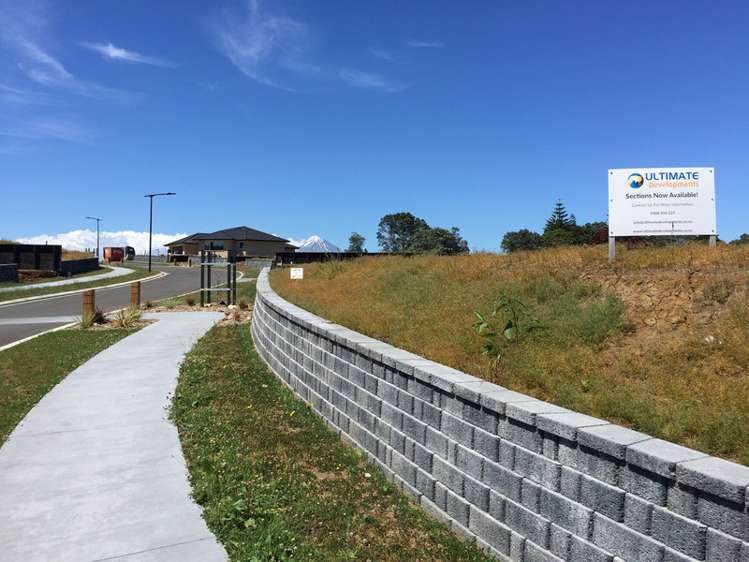 11 Oakmont Crescent Waiwhakaiho_1