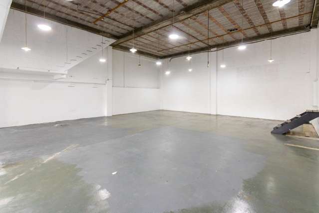 Affordable Birkenhead storage unit – 200sqm