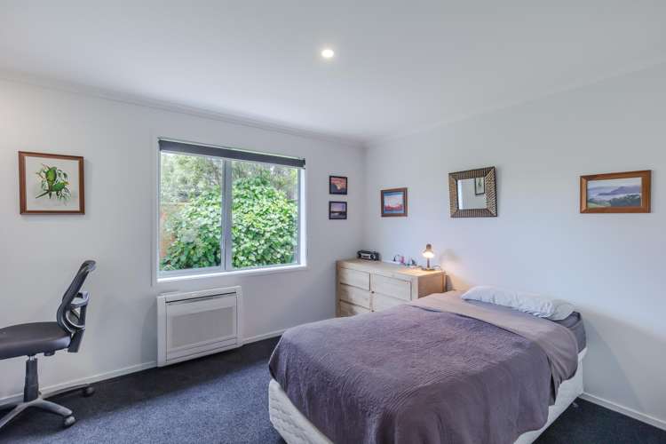 8 Yusef Way Levin_11