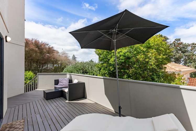 2/11 Waratah Street Birkenhead_24