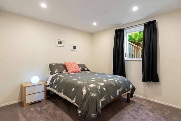 87 Nevay Road Miramar_19