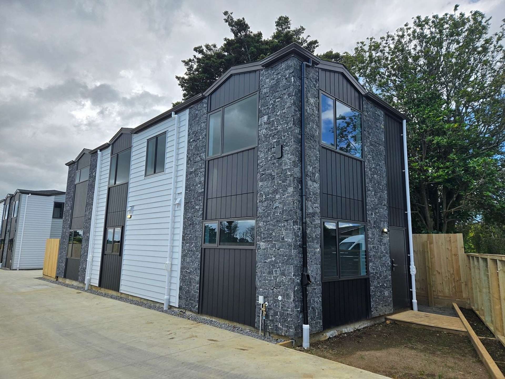 2 Woolfield Road Papatoetoe_0