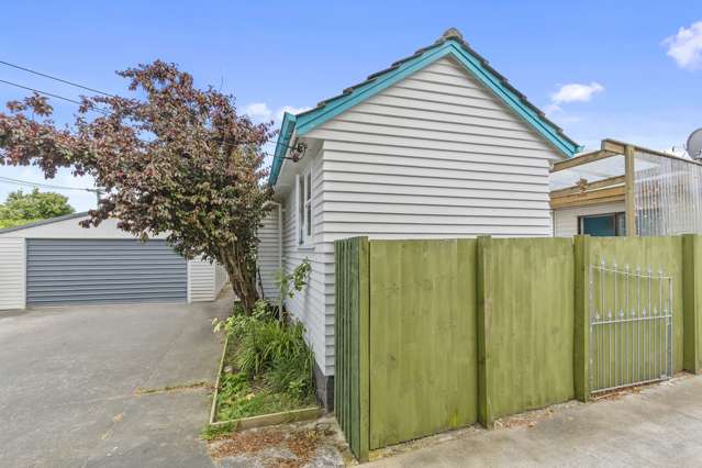 1/11 Hollyford Avenue Bryndwr_2