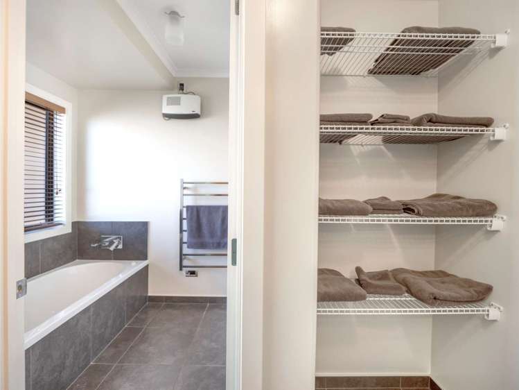 10 Hardacre Place Omarama_22