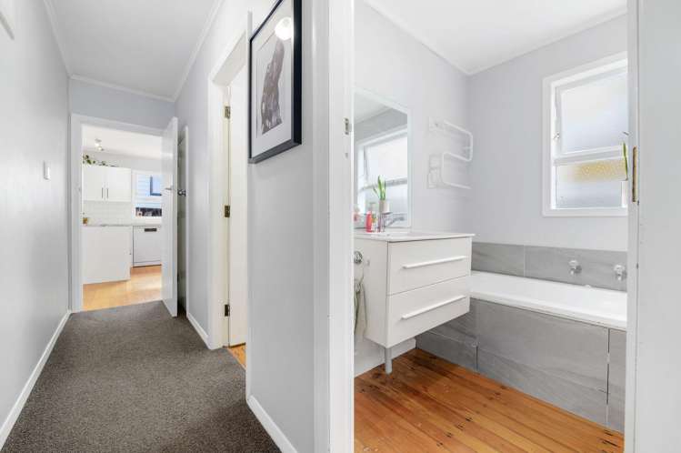 4a Gibson Road Dinsdale_9