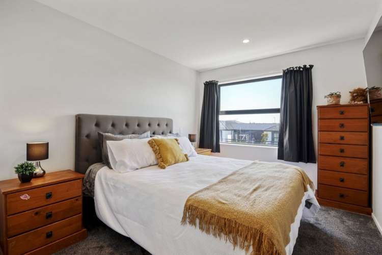 7 McCahon Lane Rolleston_8