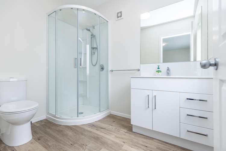 52e Fifth Avenue Enderley_14