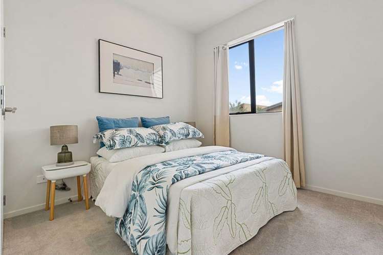 3 Hing Street Flat Bush_12