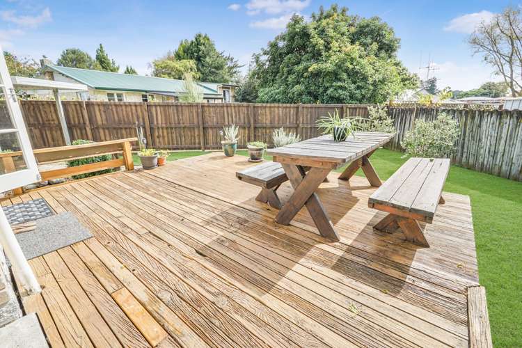 28 Greta Street Glenview_11