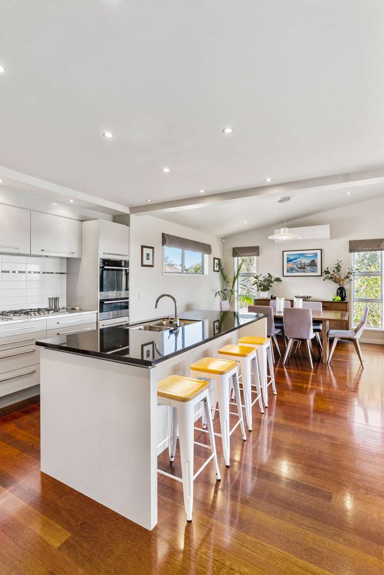 30 Columbia Crescent Beachlands_5