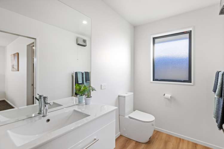 8 Adamite Drive Rolleston_10