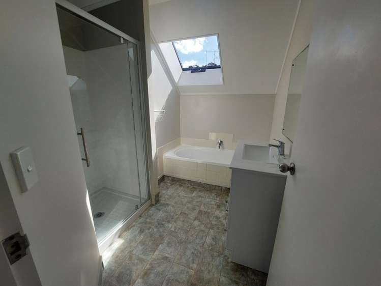 15A Brocas Ave 1076_16