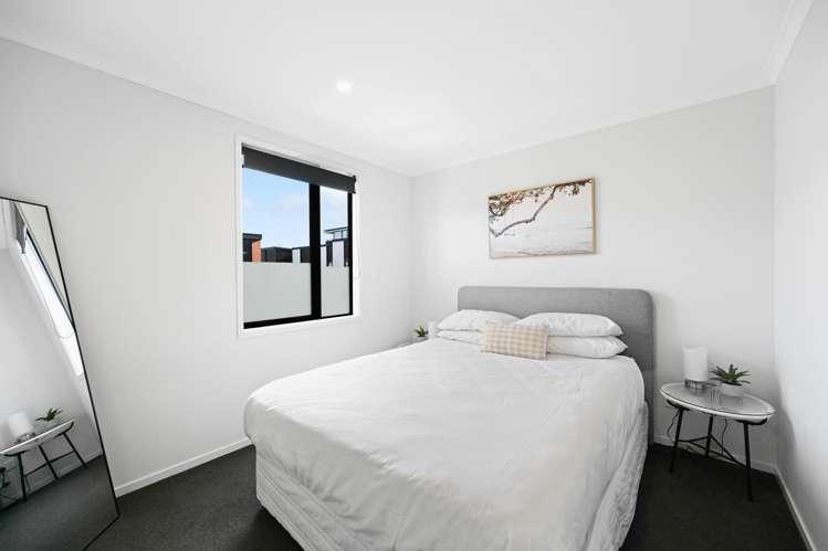 22/182 London Street Hamilton Central_12