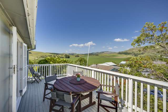 55 Gillies Crescent Waimarama_1