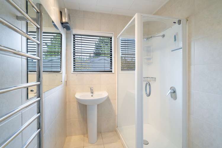 41 Dejoux Road Winton_15