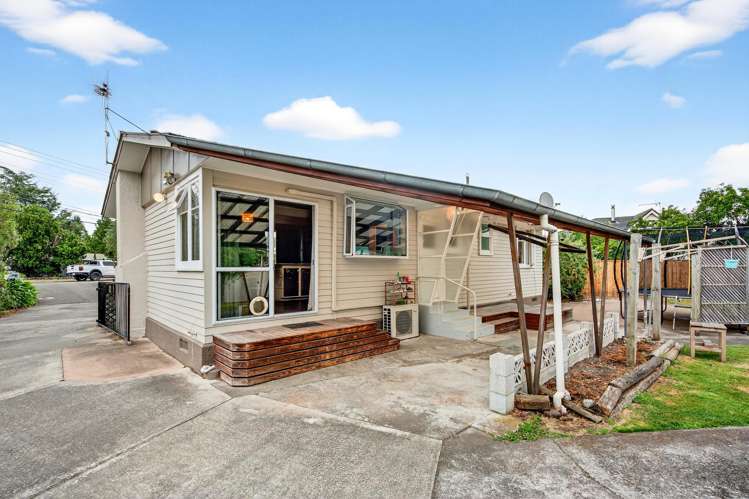 8 Oxford Street Lansdowne_14