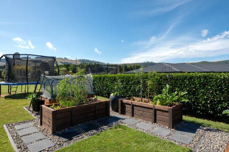 1 Kahikatea Drive Kinloch_23