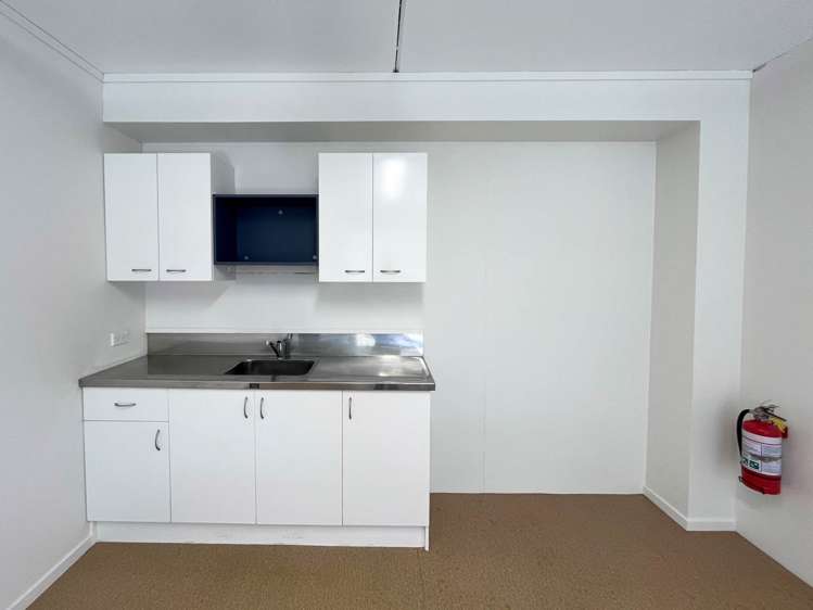 Unit 9/9 Freeman Way Manukau_7