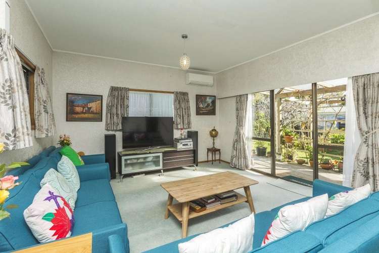 13 Hendon Avenue Mount Albert_2