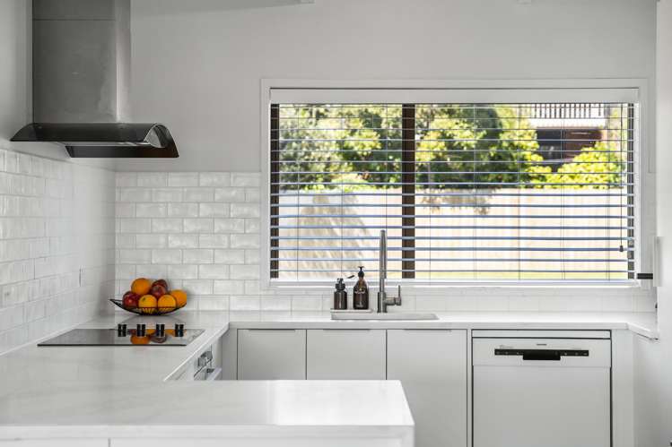 2/14 Waiau Street Torbay_1