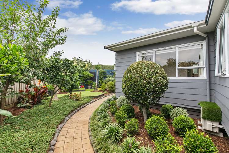 33a Coral Crescent Panmure_20