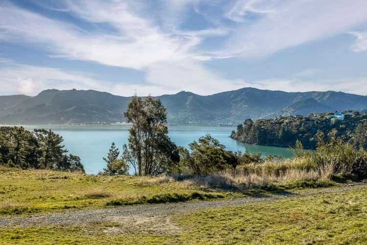 4 Black Point Road Charteris Bay_1