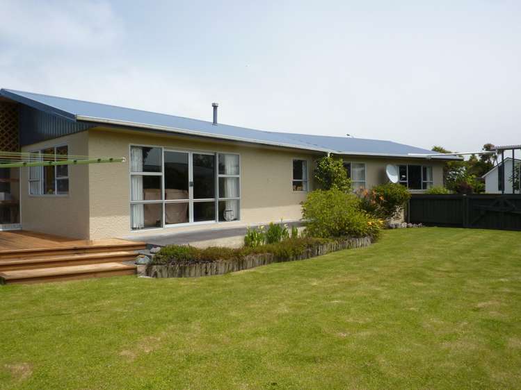 2 Martin Place Carters Beach_0