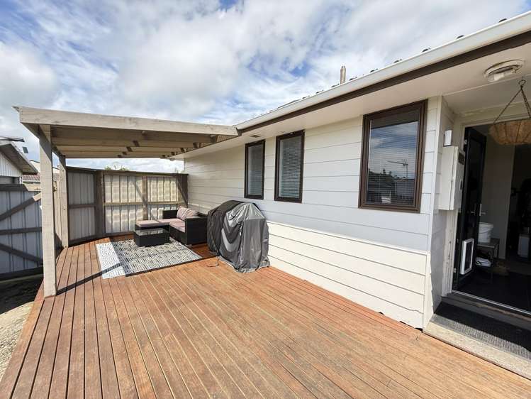 18 Aratapu Street Waitara_24