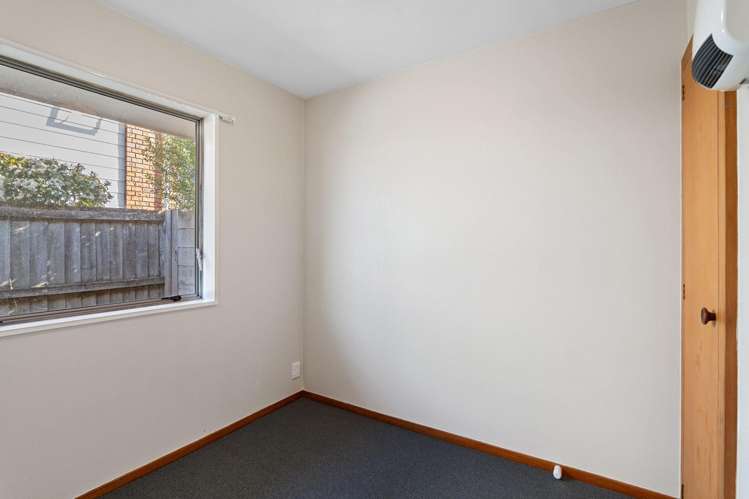 3/630 Hereford Street Linwood_6