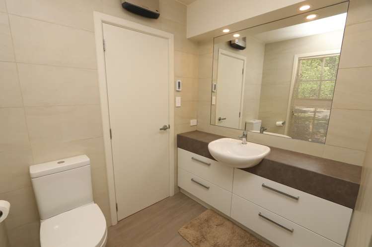 194 Methven Highway Allenton_11